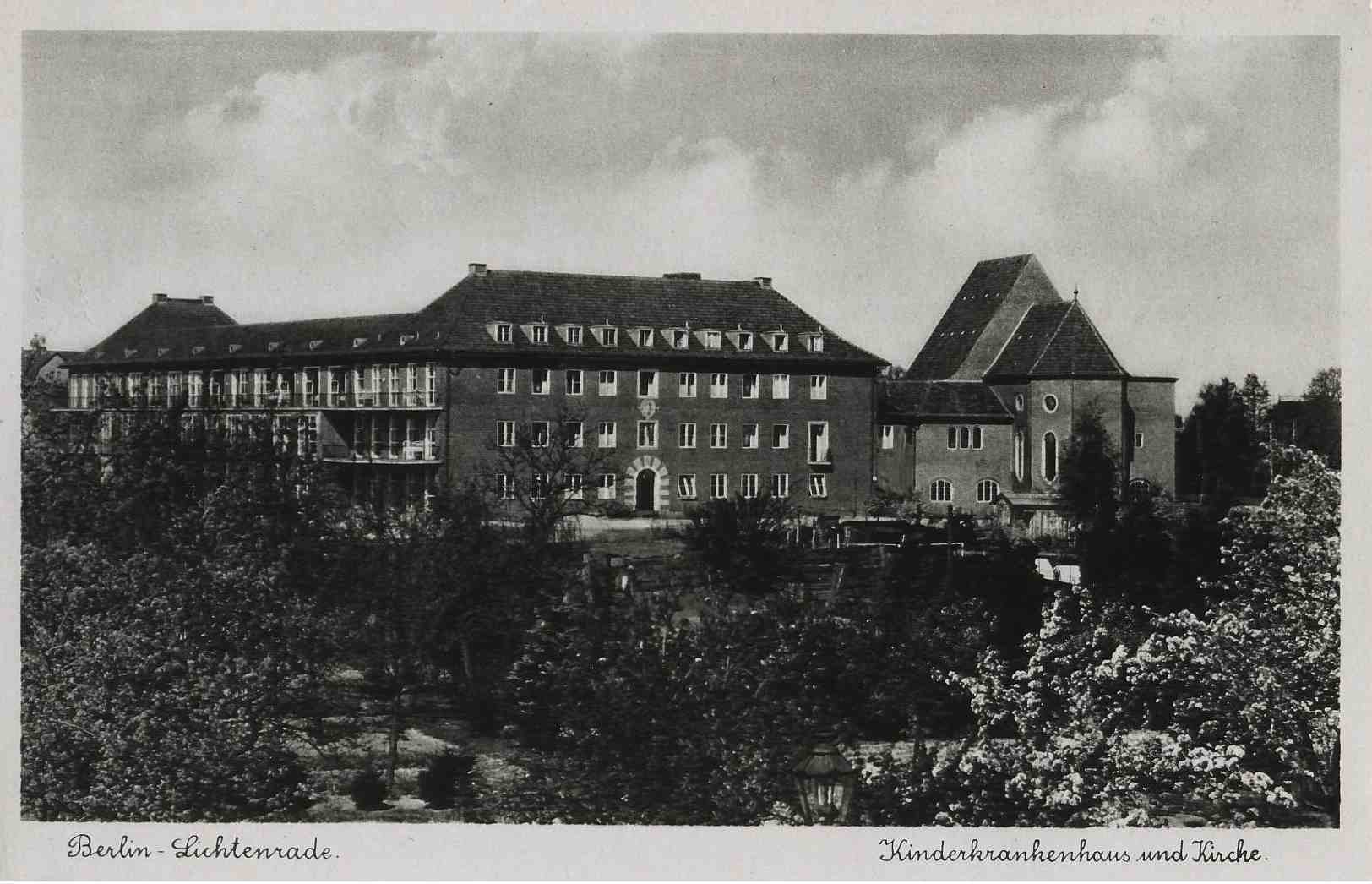 lichtenrade-berlin-kirche_krankenhaus_heine.JPG